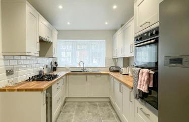 Beautiful 2 large bedroom house in London zone 2 - Photo 6