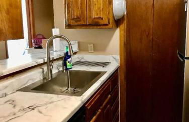 2bd condo w pool view deck 15mn from Kansas City - Photo 6