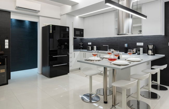 Rhodes Skyline Suites - Photo 14