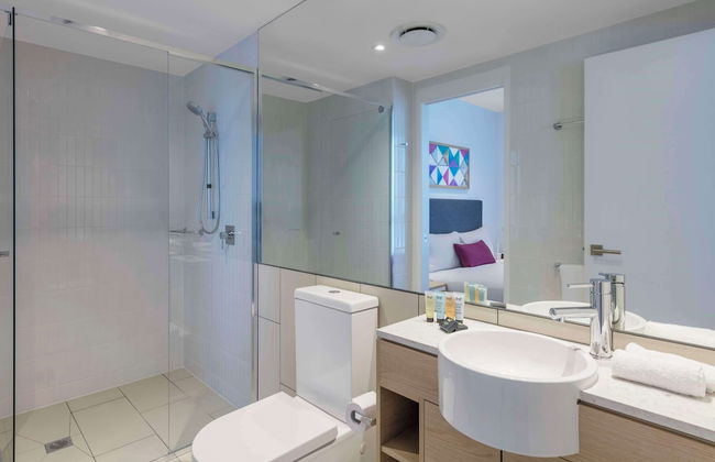 Avani Broadbeach Residences - Photo 38