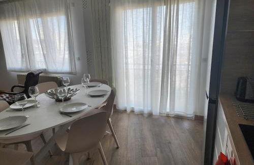 FAMILY APARTMENT's LUXURY 8 guests - Photo 6