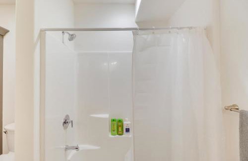 Mountain and Lake View Rexford Estate on 28 Acres! - Foto 20