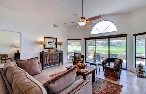 Country Club Home 2 BR, 2 BA and Den about 1 Mi to Golf - Foto 4