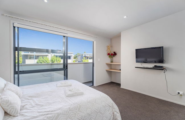 Sovereign Pier on the Waterways - Foto 9