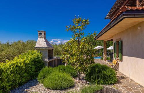 Rustic Villa Bellamare - Photo 34