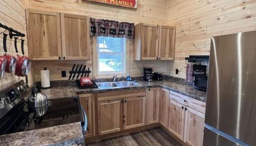 Dragonfly Nest, cabin vibe, river views - Foto 2