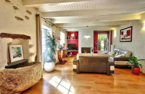 Holiday Home in Huelgoat near Monts d'Arrée - Foto 10