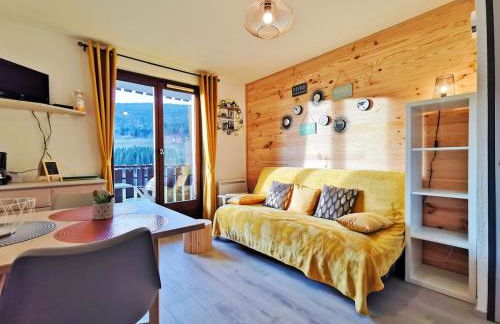 Appartement Lélex - 4 personnes - pied des pistes - vue montagne - Foto 1