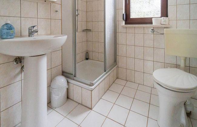 Cozy Holiday Home With Terrace and Garden - Foto 25