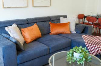 Train House - Photo 6