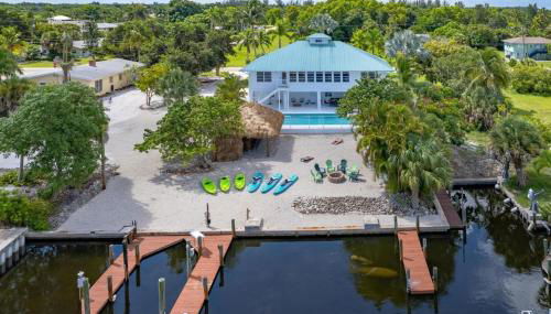 Blue Heron fish, boat, wine, dine, relax, repeat - Foto 3