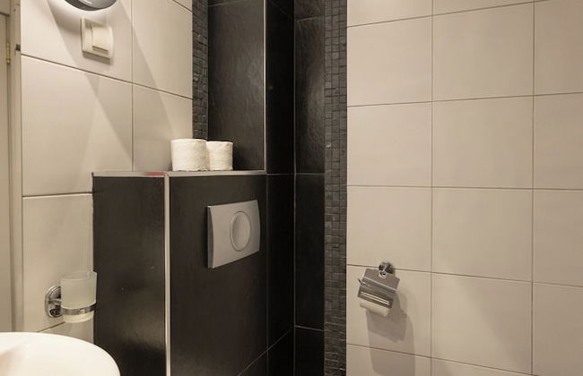 Central Park Apartments - Photo 53