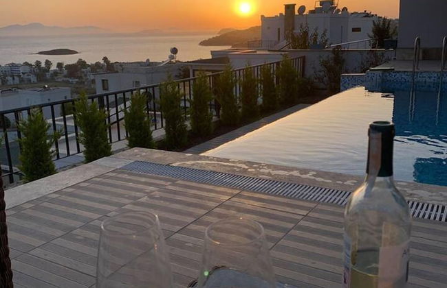 Bodrum - 5 Bedrooms Villa With Heated Pool - Foto 31