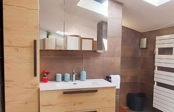 Spacieuse Dépendance Duplex 50 M2 Classé 3 étoiles - Foto 4