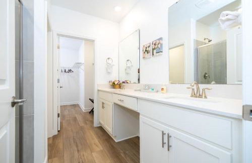 Magical 5 Bed Family Villa, Themed Rooms, Pool - Foto 31