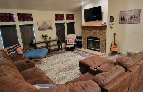 Parker Strip Pool House | Private Pool • Game Room • River Access - Foto 24