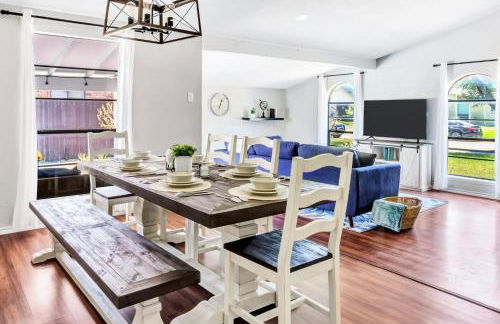 Jacuzzi & Pool House w/Game Room + Fire table - Foto 22