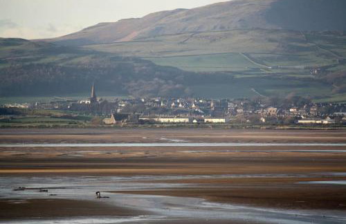The Rafters Bank House Stunning Apartment - Photo 6