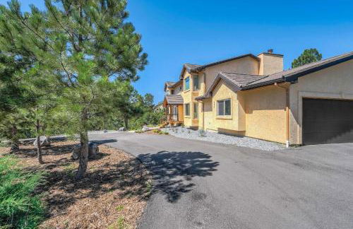 Oak Hills Estate Luxe Forest Escape Near USAFA - Foto 78