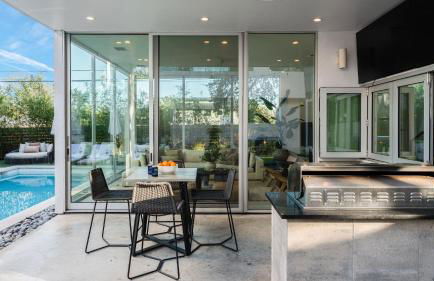 Luxe 9BDR Retreat w Putting Green Game Room Bouldin Collective by AvantStay - Foto 78