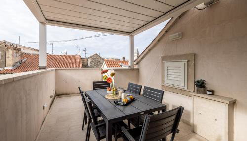 Stone villa NEPOT - in center - rooftop terrace - Foto 2