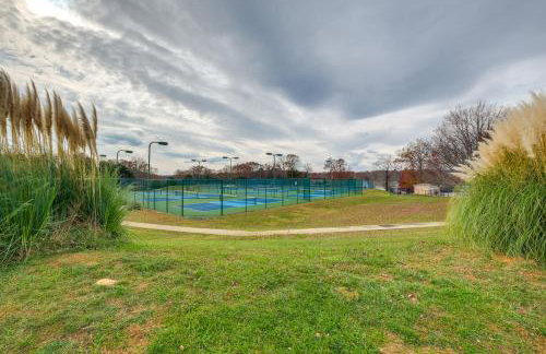 Community Pools and Beach Smith Mountain Lake Condo - Foto 30