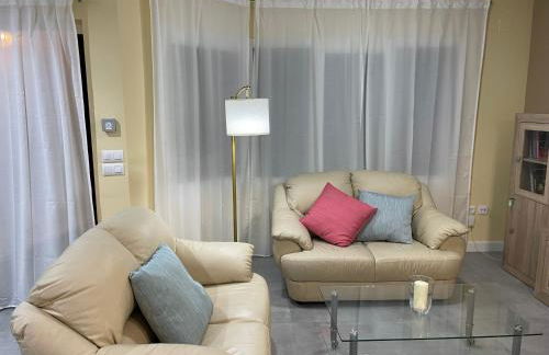 CERES Home Parking Gratis - Photo 42