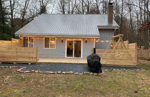 Modern Home near Lake w HotTub, Game Room, Fireplace - Foto 32