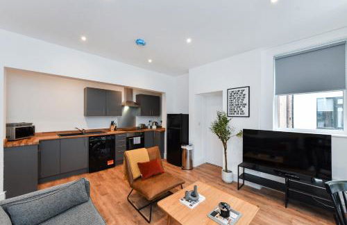 Stylish Flat with En-Suites Near Nature & Amenities - Foto 9