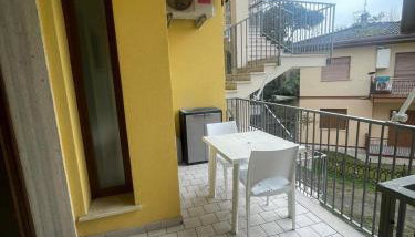 Spacious apartment just 200mt from the beach - Foto 2, furniture