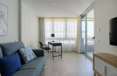 RENOVADO APARTAMENTO 1º LINEA DE MAR - Foto 10