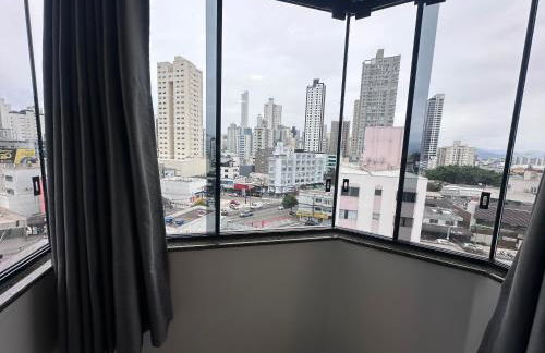 Arthi - Lindo Apto Central com Garagem - Foto 47