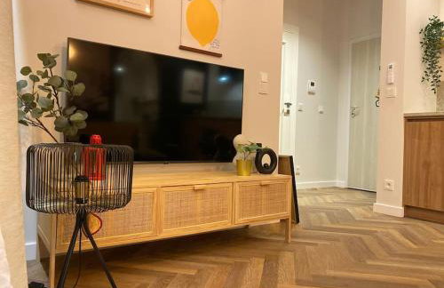 Art & Pleasure WAW z bezpłatnym parkingiem - Foto 21