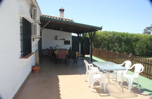 Stunning Villa Felipe, with private pool & hot tub - Foto 33