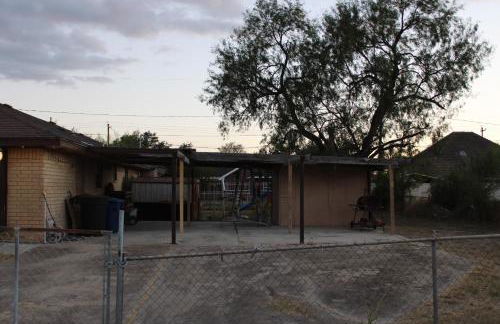 Spacious 4BR 3Baths Near Airport and La Plaza Mall - Foto 28