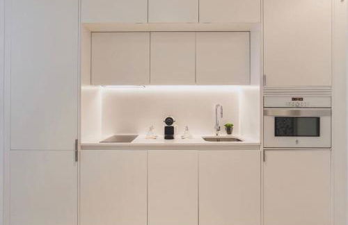 Location Location Location F42 - Photo 12