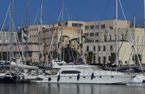 E.R. Apartment - Foto 42