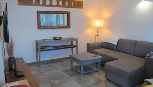 Bungalow GOA Pool view, Playa Roca residence sea front access - Free AC - Wifi - Foto 4