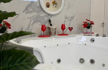 LUXURY JACUZZI "Al Duomo di Catania" - Foto 10