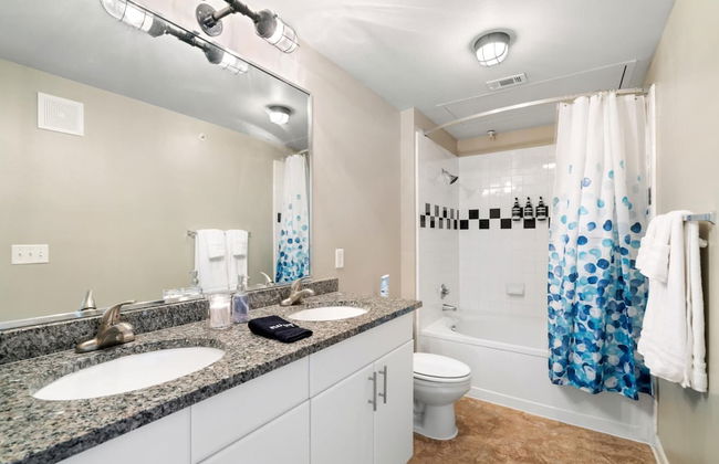 Plano Comfy 2BD 1 5BA Apartment - Foto 10