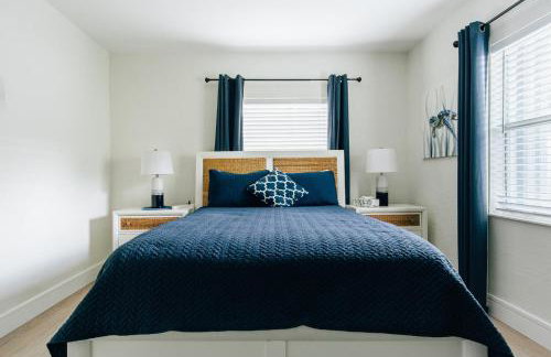 New & Blue - 2 blocks to the beach - Foto 17