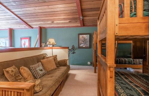 New Listing 2 bedroom and Loft 2 bath Summit E Bldg 12 condo sleeps 8 Steps to Eagle Lodge Chair 15 - Foto 25