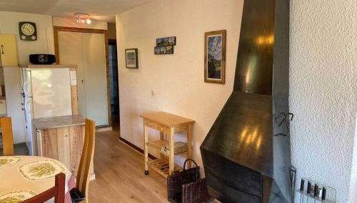 Charming Bright Spacious Village Walk to lift Hike - Foto 3