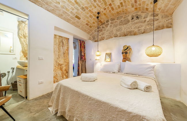 Lamia Paradiso With Pool - Photo 4