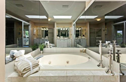 Longboat Key Beach House Beauty With Peek-a-views - Foto 24