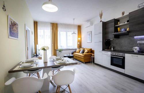 Deluxe apartman Egle1with a private parking i studio Egle 2 - Foto 1