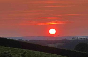 Countryside cottage with private garden & hot tub - Foto 12