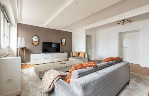 Spacieux et confortable avec vue Tour Eiffel - Foto 15