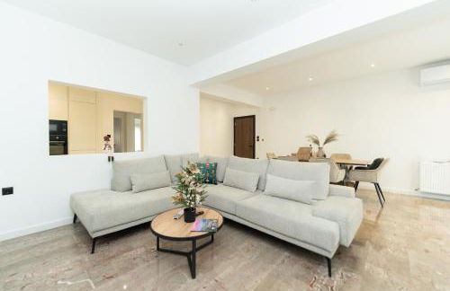 MONOPATI Apartments - Photo 29