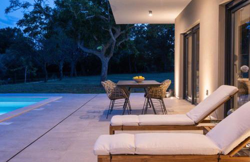 Villa Zidine, luxury villa with seaview and salt pool water - Foto 24